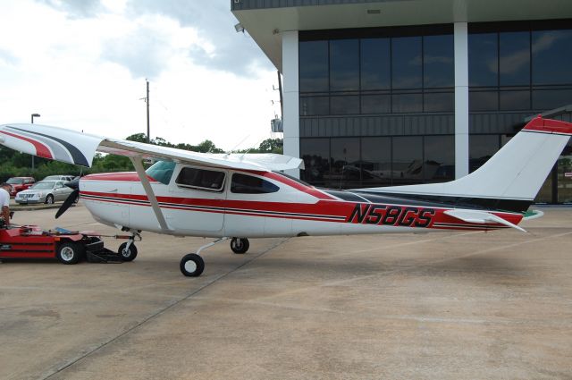 Cessna Skylane (N58GS)