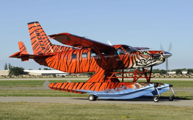 Quest Kodiak (N31JA) - Taxiing for departure at Airventure 2011