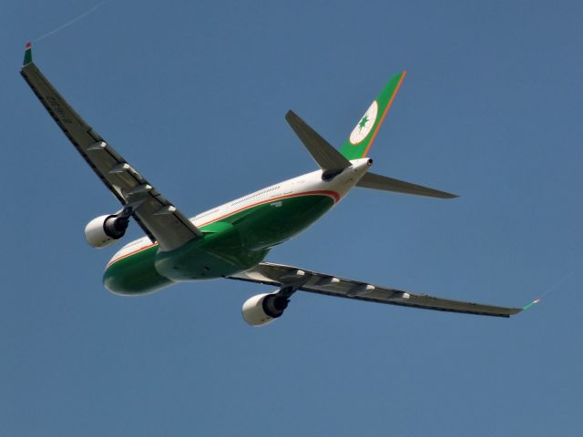 Airbus A330-200 (B-16312)
