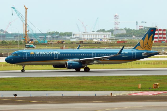 Airbus A321 (VN-A605)