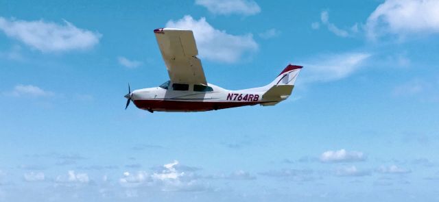 Cessna Centurion (N764RB)
