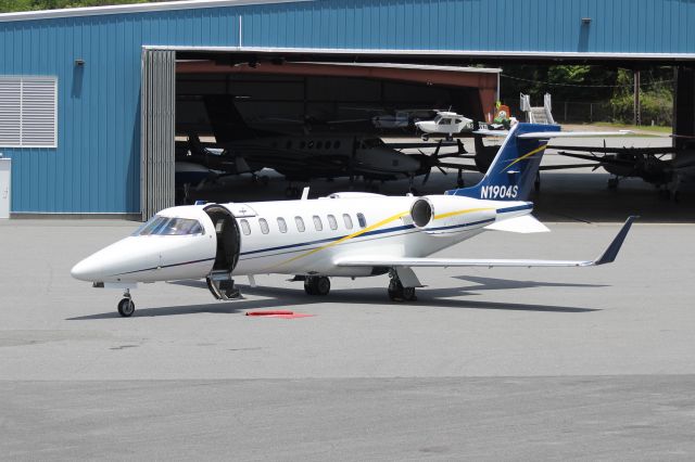 Learjet 45 (N1904S)