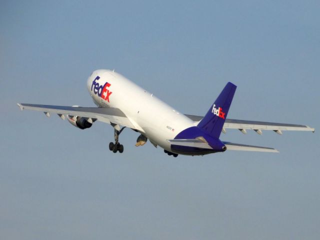 Airbus A300F4-600 (N652FE)