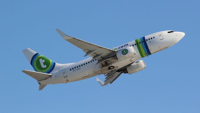 Boeing 737-700 (PH-XRE)