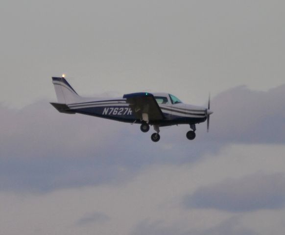 Beechcraft Sundowner (N7627R)