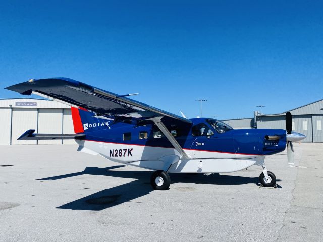 Quest Kodiak (N287K) - Kodiak freshly painted.