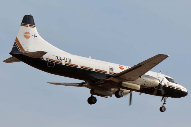 CONVAIR CV-580 (XA-UJI) - Aeronaves TSM Convair 640F XA-UJI at Phoenix Sky Harbor on June 12, 2018.