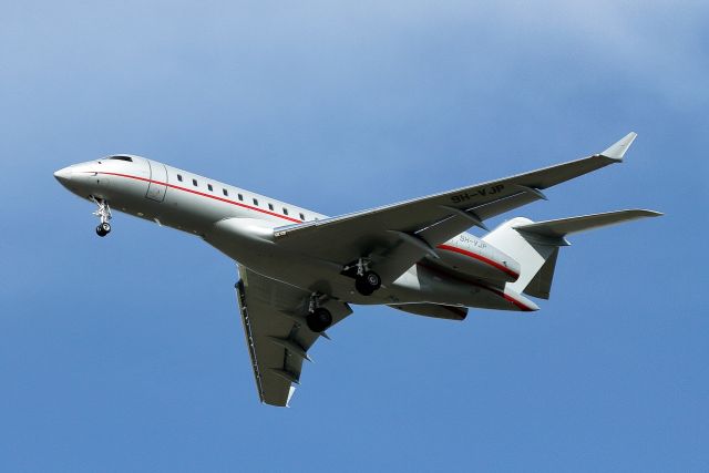 Bombardier Global Express (9H-VJP) - VistaJet Bombardier on landing path to runway 30, on 28-02-2018.