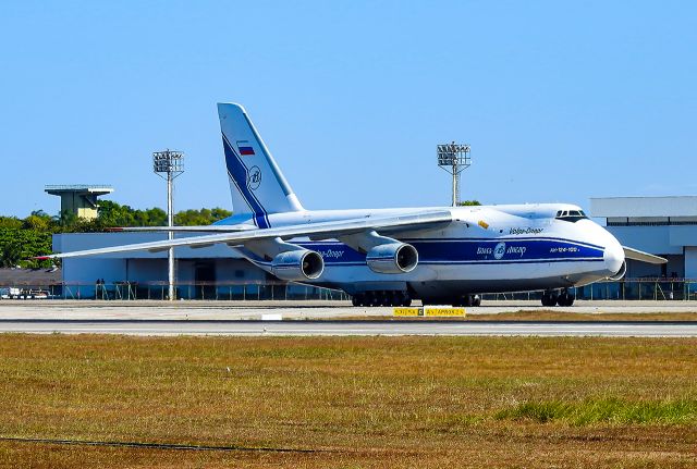 Antonov An-124 Ruslan (RA-82045)