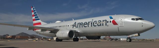 Boeing 737-700 (N301NW) - PHX barry m. goldwater terminal 4 alpha 29 03MAY19