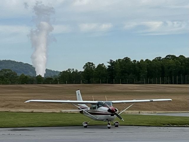 Cessna Skylane (N3556Y)