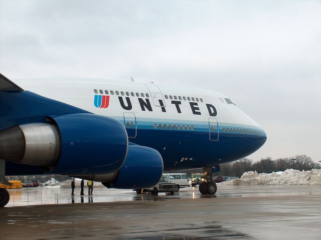 Boeing 747-400 (N198UA) - Diverted flight from Beijing on Customs ramp at RFD