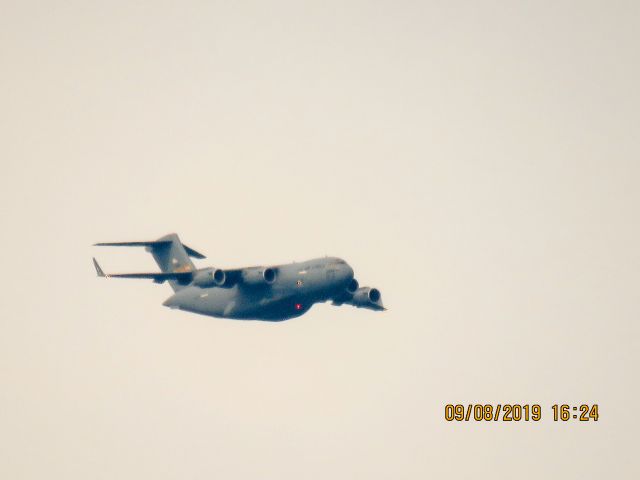 Boeing Globemaster III (98-0054)