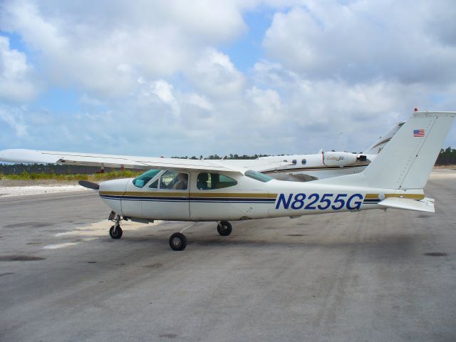 Cessna Cardinal (N8255G) - N8255G , a 1971 Cessna 177 RG in Marsh Harbor, Abaco Island, Bahamas, May 27, 2007.