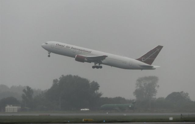 BOEING 767-300 (N477AX) - omni b767-3q8er n477ax dep shannon this morning 15/8/20.