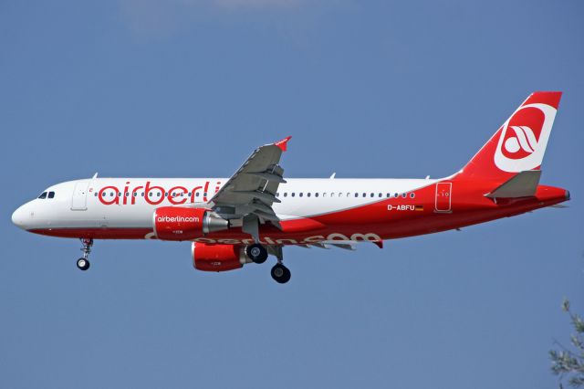 Airbus A320 (D-ABFU)