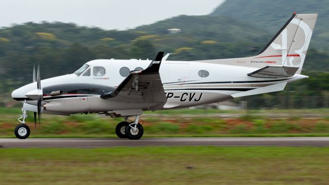 Beechcraft King Air 90 (ZP-CVJ)