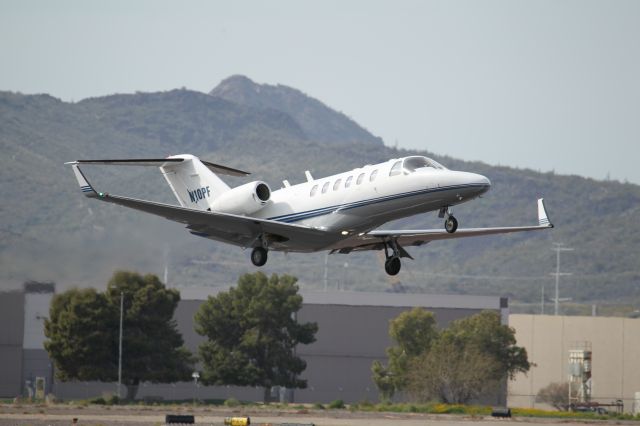 Cessna Citation CJ2+ (N10PF)