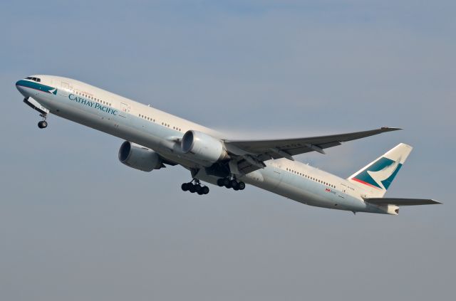 BOEING 777-300ER (B-KQA)