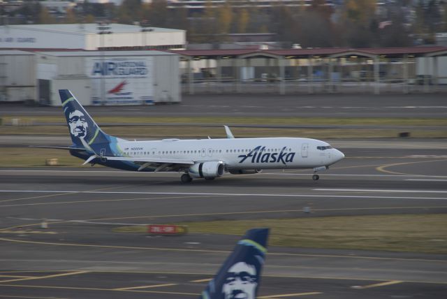 N268AK — - AS669 ORD-PDX 11/28/22