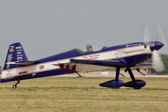 Experimental 100kts-200kts (N232DD) - On flightline