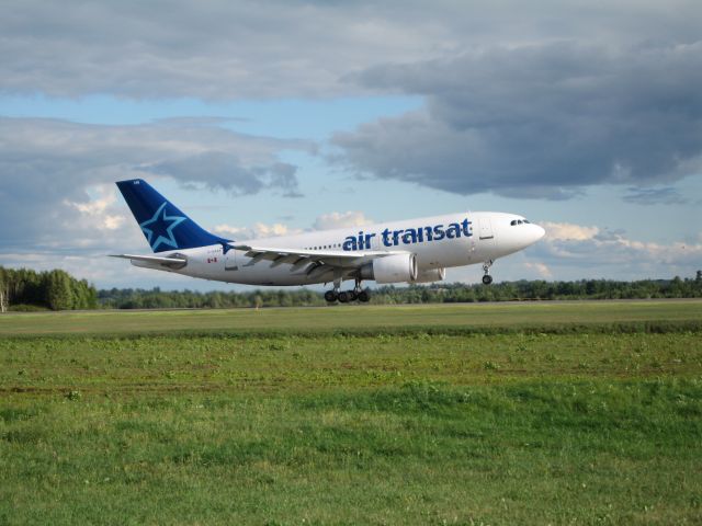 Airbus A310 (C-GTSX)