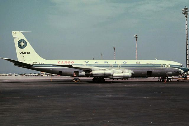 Boeing 707-100 (PP-VLU)