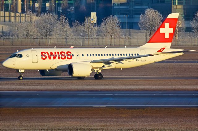 Airbus A220-100 (HB-JBI)