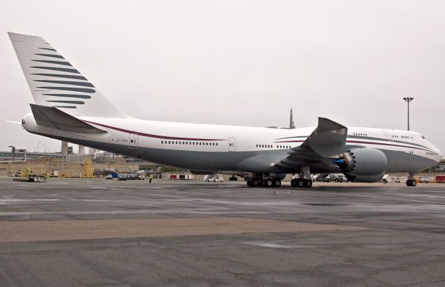 BOEING 747-8 (A7-HBJ) - 09/19/17