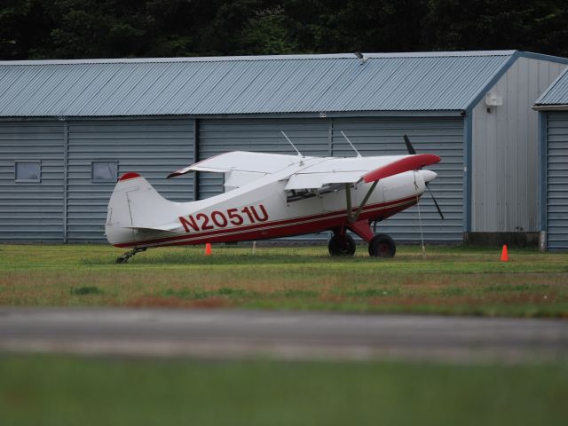 — — - tied down at CAH3 Courtenay Airapark BC Canada
