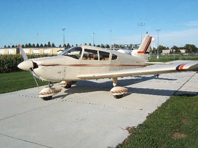 Piper Cherokee (N6503J)