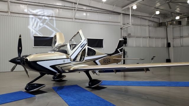 Cirrus SR-22 (N6SA)