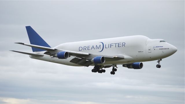 Boeing 747-400 (N780BA) - GTI4151 on final approach to runway 16R on 6/18/12.