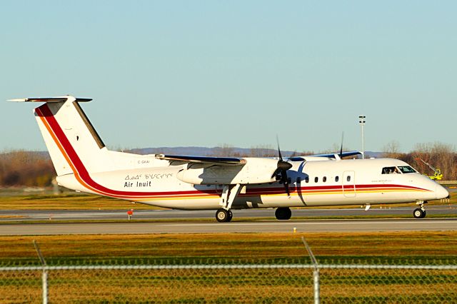 de Havilland Dash 8-300 (C-GXAI)