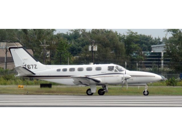 Cessna Conquest 2 (N767Z) - A vey fast and powerful aircraft! Take off runway 24 at Teterboro.