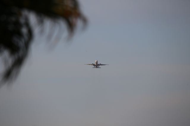 BOEING 777-300ER (RP-C7777)
