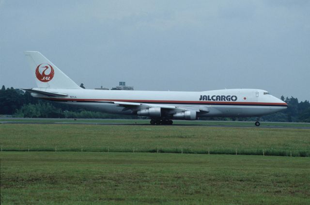 Boeing 747-200 (N211JL) - Departure at Narita Intl Airport Rwy16 on 1990/06/09