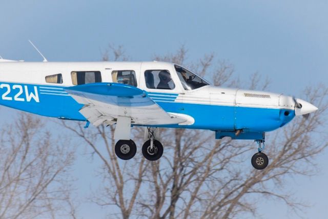 Piper Lance 2 (N322W) - Landing