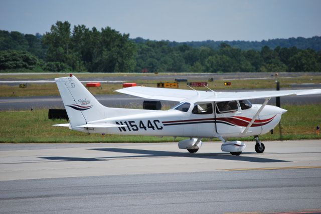 Cessna Skyhawk (N1544C) - 8/23/09