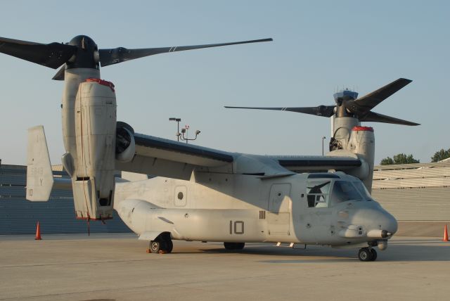 Bell V-22 Osprey — - Side view on Ramp