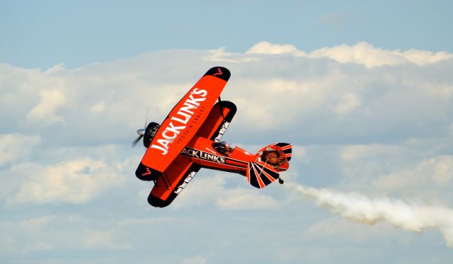 — — - The Jack Links Screaming Sasquatch at Air Venture 2015!br /John Klatt in the Jet Waco! Can anyone confirm the pilot and reg of this aircraft?