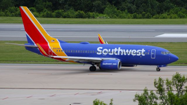 Boeing 737-700 (N485WN)