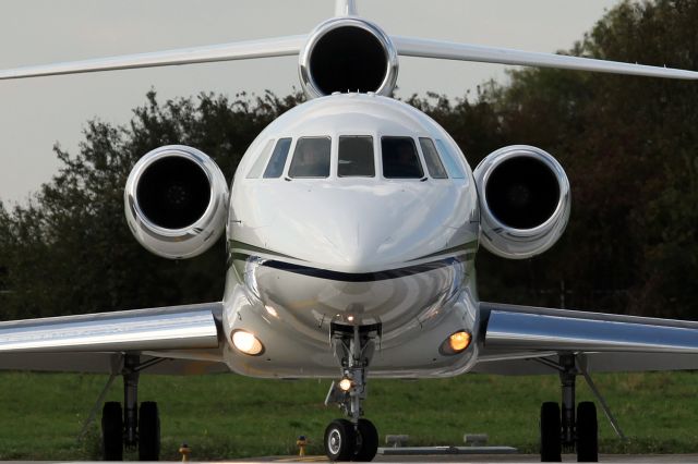 Dassault Falcon 900 (N209CQ)