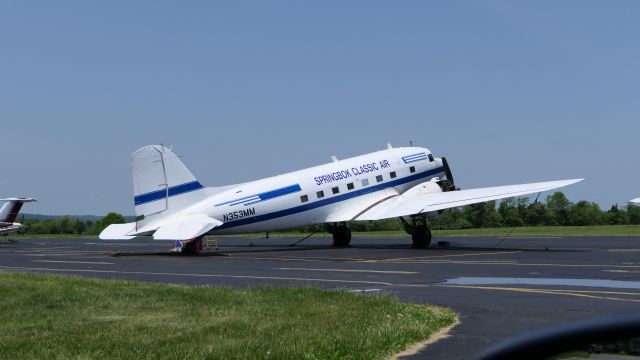 Douglas DC-3 (ZS-CAI) - ZS-CAI from S. Africa is now N353MM 