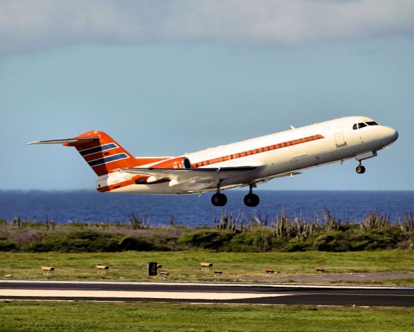 Fokker 70 (PH-KBX)