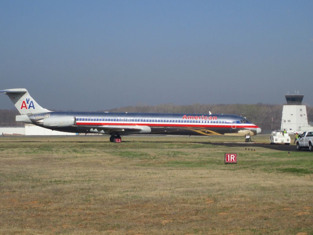 N290AA —
