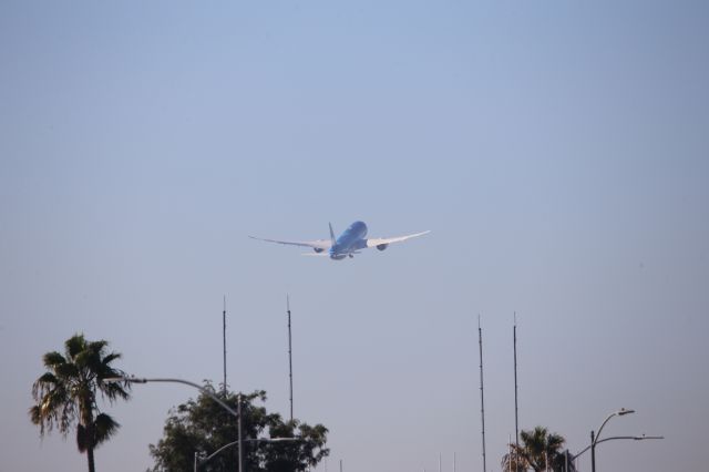 Boeing 787-9 Dreamliner (F-OVAA)