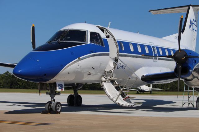 Embraer EMB-120 Brasilia (N128HL)