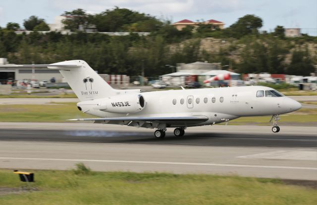 Hawker Beechcraft 4000 (N453JE)