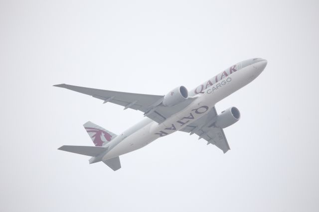 Boeing 777-200 (A7-BFE)